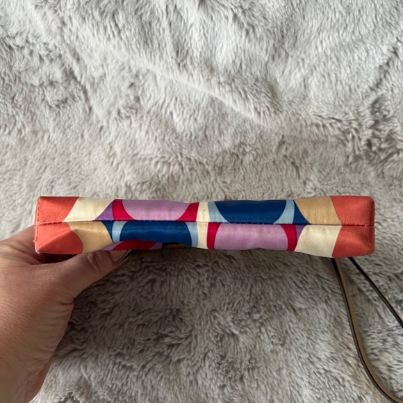 Coach wristlet - Picture 4 of 7